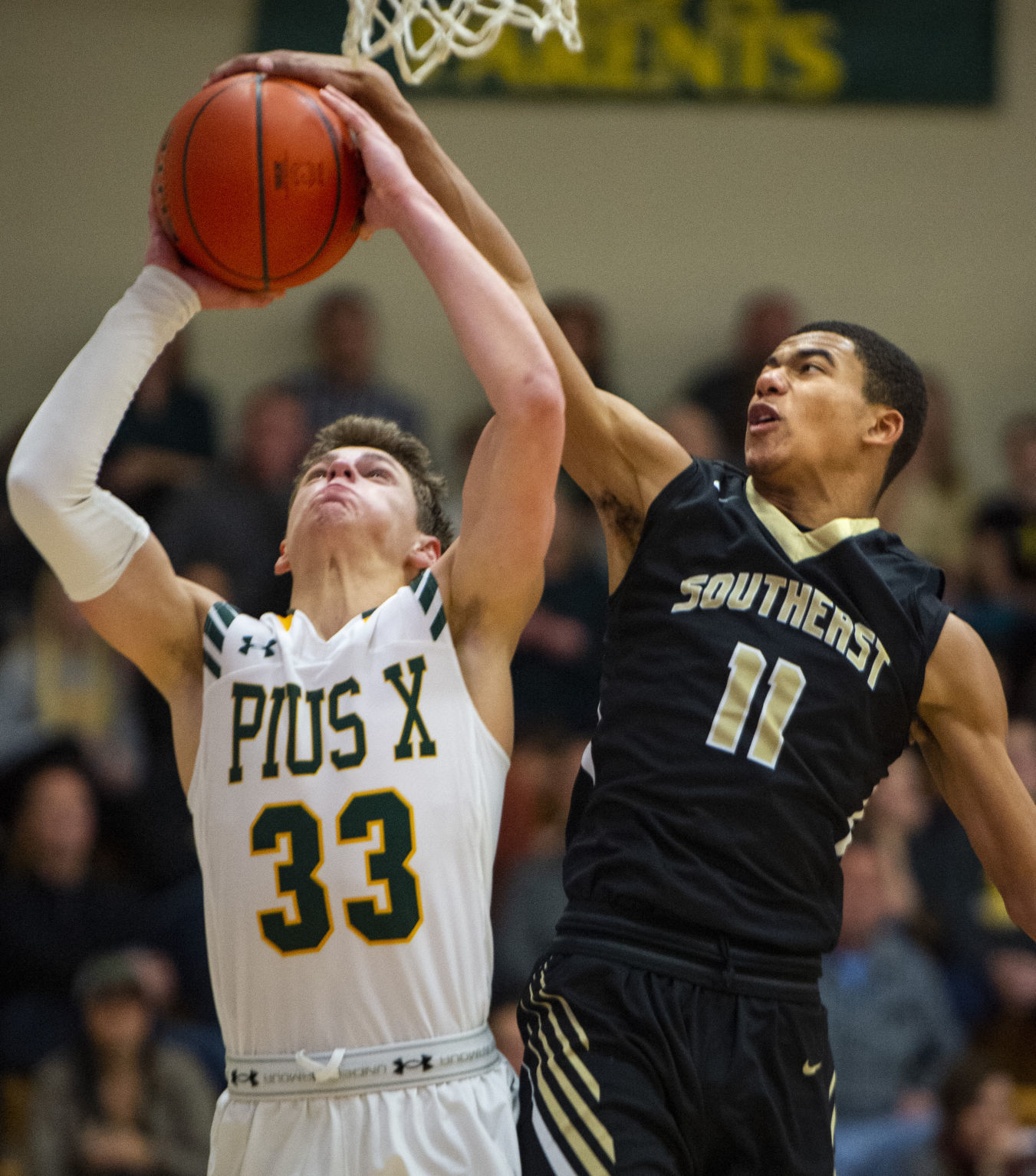 Lincoln Southeast vs. Lincoln Pius X, 12.7